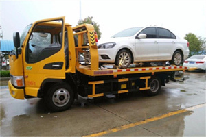 东港区附近拖车救援24小时服务热线
